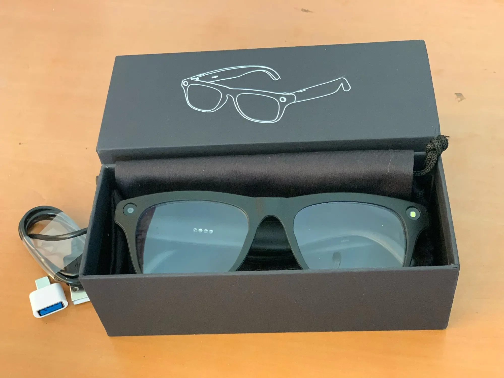 META ONE - packaging